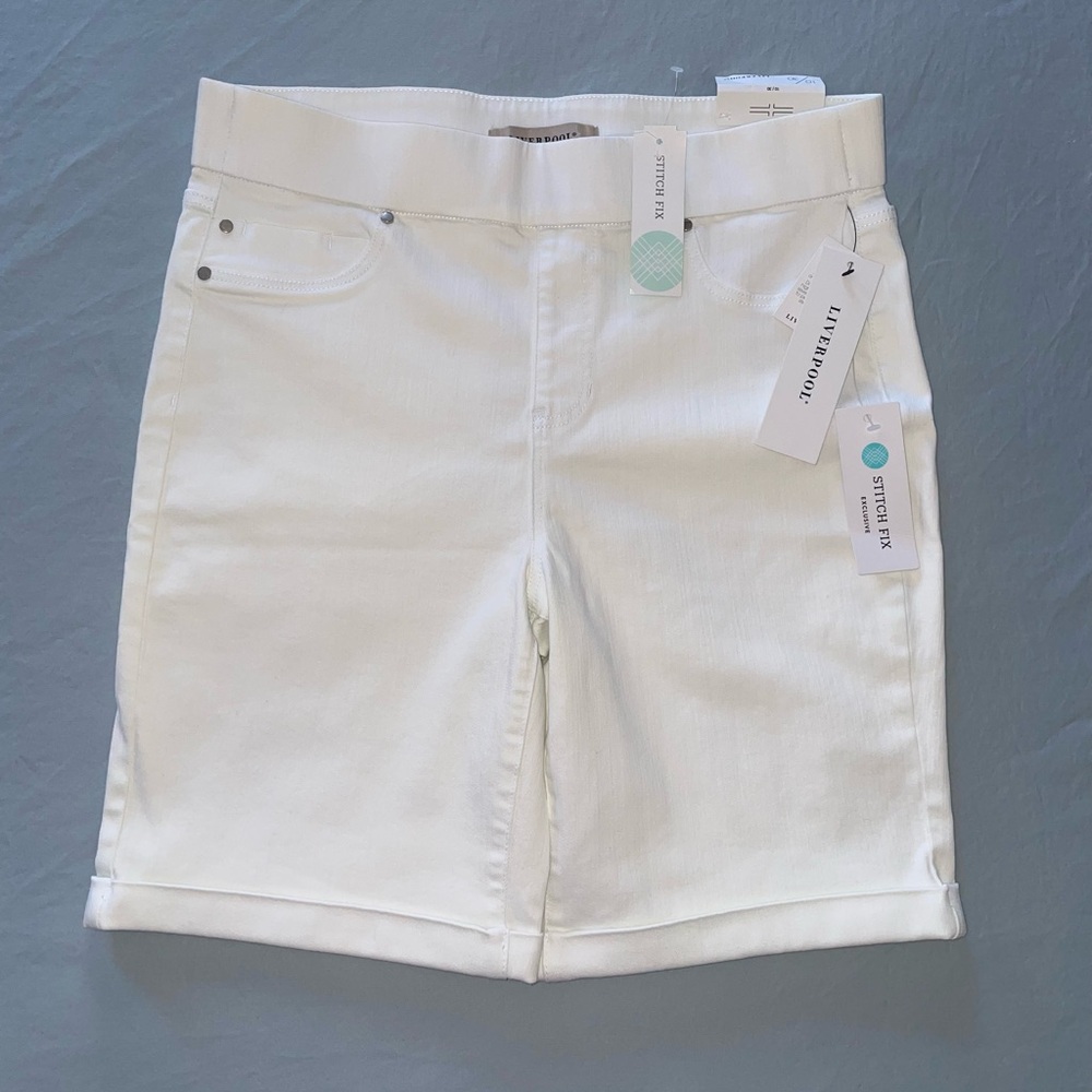 Stitchfix Liverpool Janet Bermuda Short, size 10, White, NWT